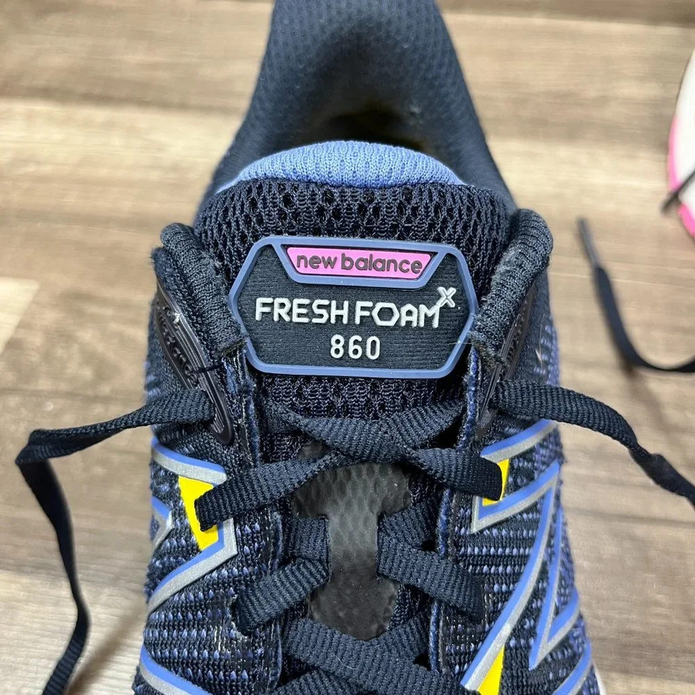 New Balance Fresh Foam 860 v12 Blue Womens US Size 8.5 W860O12 Running Shoes - Picture 2 of 11